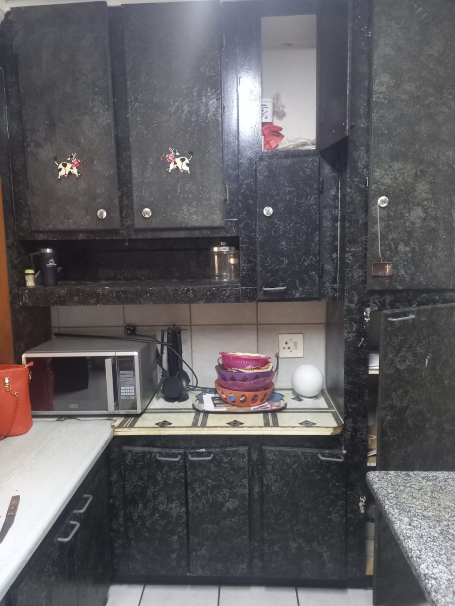 2 Bedroom Property for Sale in Dawkinsville North West